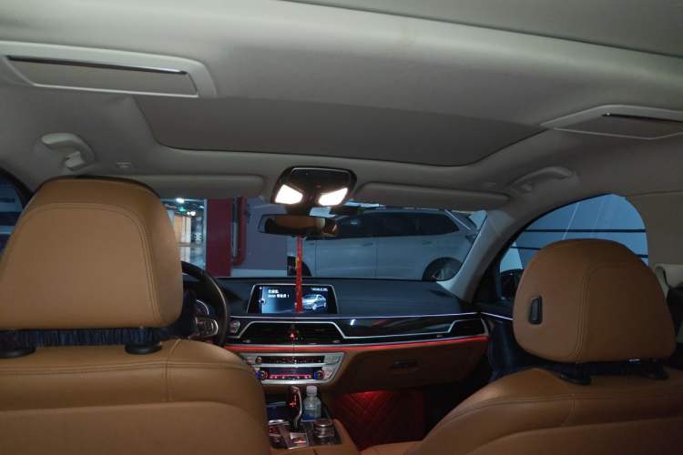 Used BMW 7 Series 2016 730Li Leading Model Headliner