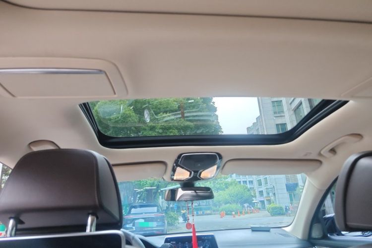 Used BMW 7 Series 2016 740Li Luxury Edition Headliner