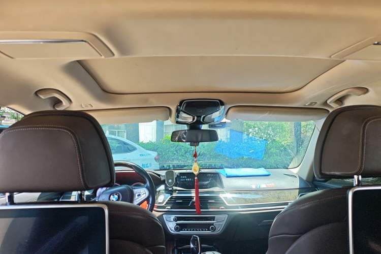 Used BMW 7 Series 2016 730Li Luxury Model Headliner