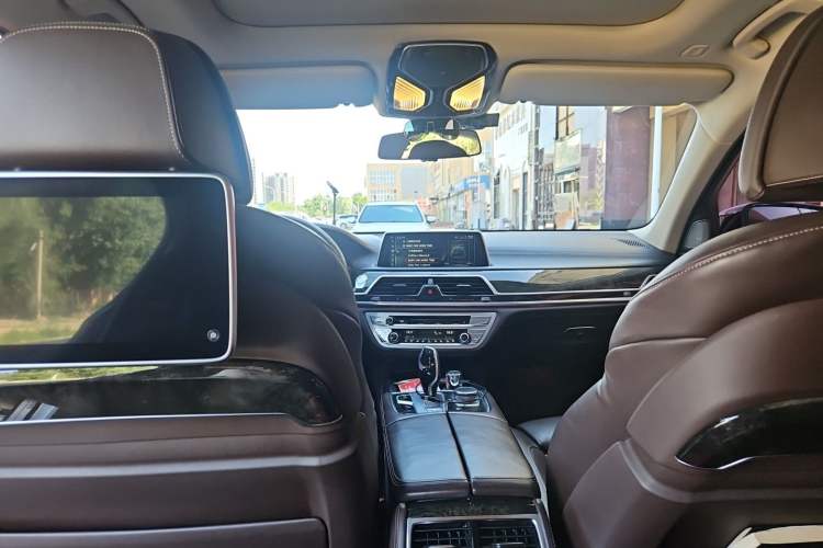 Used BMW 7 Series 2016 730Li Luxury Model Headliner