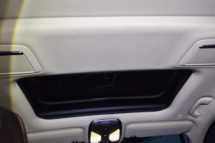 Used BMW 7 Series 2016 740Li Luxury Edition Headliner