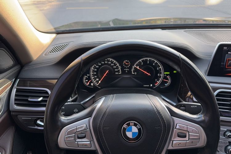 Used BMW 7 Series 2016 730Li Leading Model Instrument Cluster