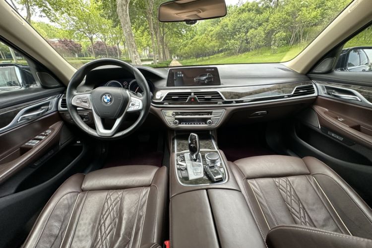 Used BMW 7 Series 2016 730Li Luxury Model Interior 1