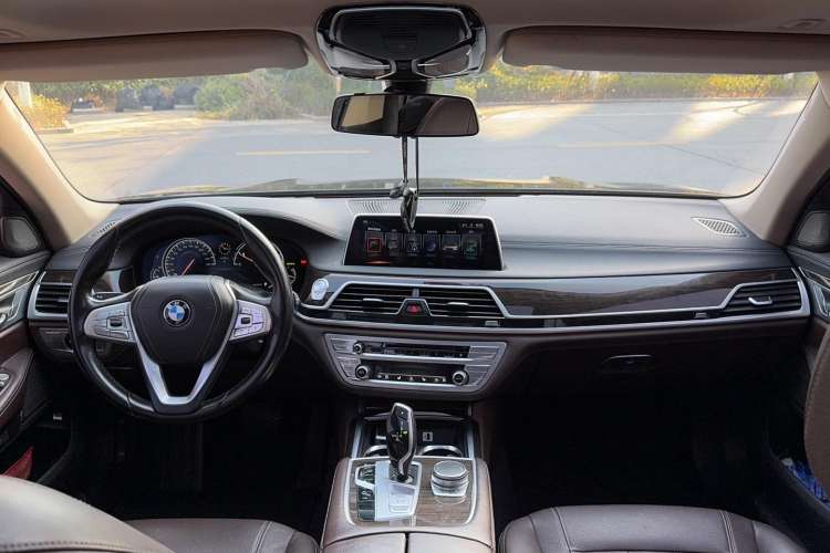 Used BMW 7 Series 2016 730Li Leading Model Interior 2