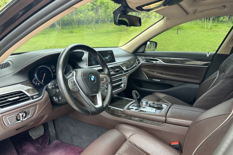 Used BMW 7 Series 2016 730Li Luxury Model Interior 3