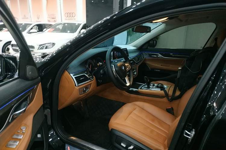 Used BMW 7 Series 2016 730Li Leading Model Interior 3