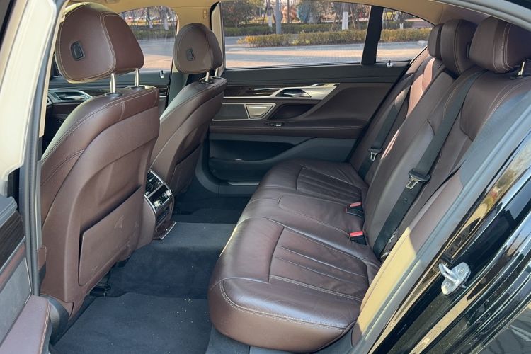Used BMW 7 Series 2016 730Li Leading Model Interior 4