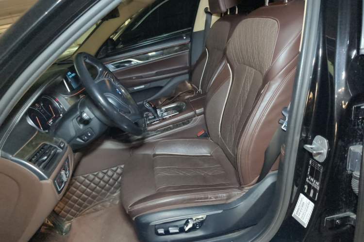 Used BMW 7 Series 2016 730Li Luxury Model Left Front Seat