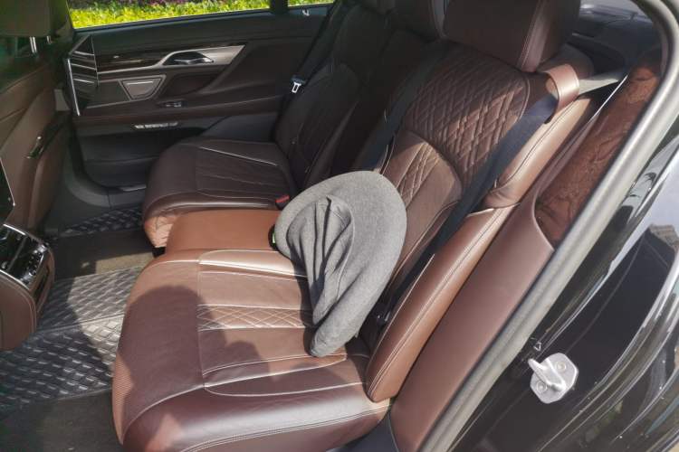 Used BMW 7 Series 2016 740Li Luxury Edition Left Rear Seat