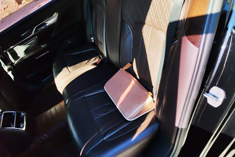 Used BMW 7 Series 2016 740Li Luxury Edition Left Rear Seat