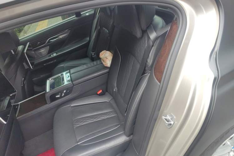 Used BMW 7 Series 2016 750Li xDrive Four-Seat Version Left Rear Seat