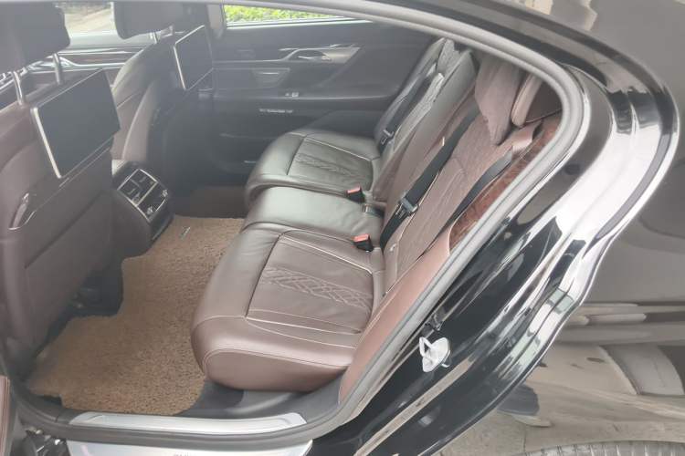 Used BMW 7 Series 2016 740Li Luxury Edition Left Rear Seat
