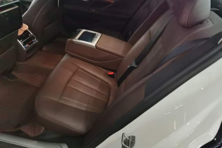 Used BMW 7 Series 2016 730Li Leading Model Left Rear Seat