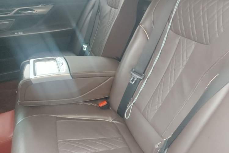 Used BMW 7 Series 2016 740Li Luxury Edition Left Rear Seat