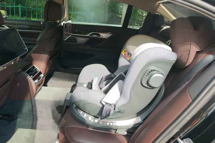 Used BMW 7 Series 2016 740Li Luxury Edition Left Rear Seat