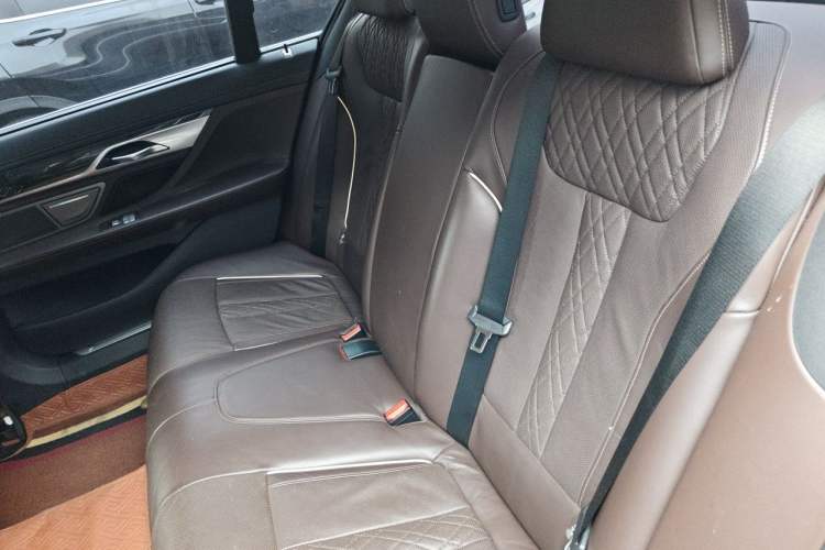 Used BMW 7 Series 2016 740Li Luxury Edition Left Rear Seat