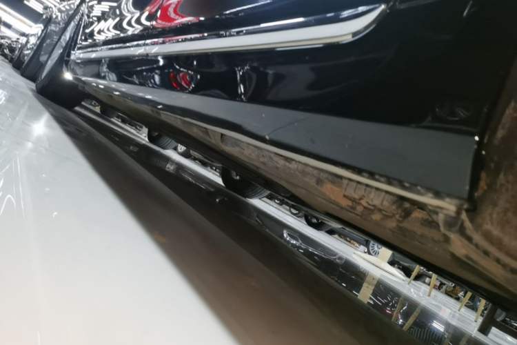 Used BMW 7 Series 2016 730Li Leading Model Left Side Sill