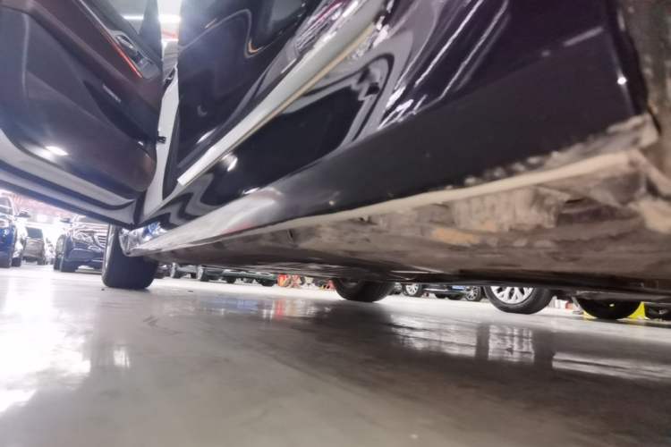 Used BMW 7 Series 2016 730Li Leading Model Left Side Sill