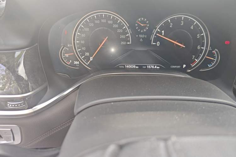 Used BMW 7 Series 2016 730Li Luxury Model Odometer Close Up