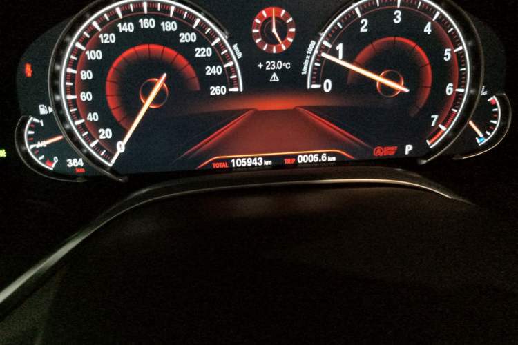 Used BMW 7 Series 2016 740Li Luxury Edition Odometer Close Up