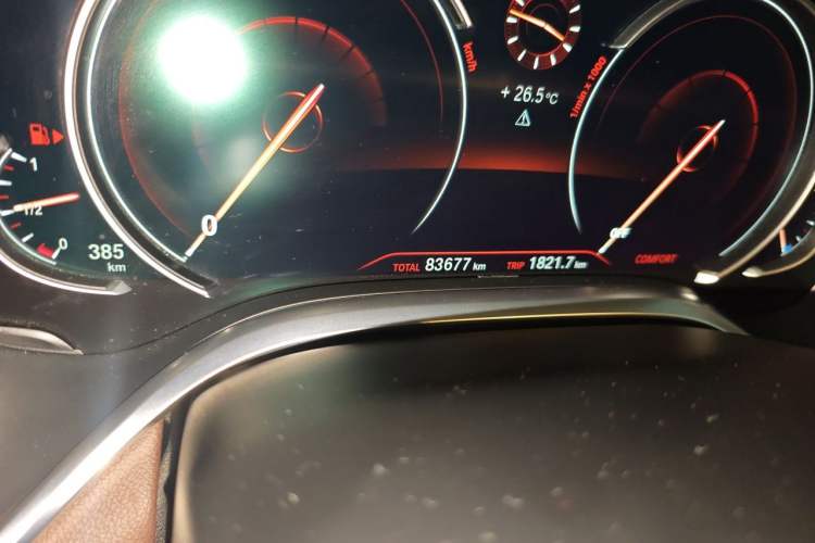 Used BMW 7 Series 2016 730Li Luxury Model Odometer Close Up