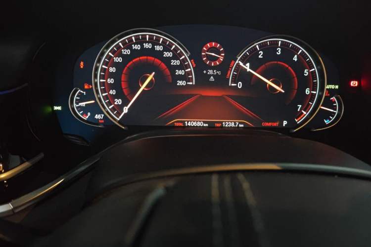 Used BMW 7 Series 2016 730Li Luxury Model Odometer Close Up