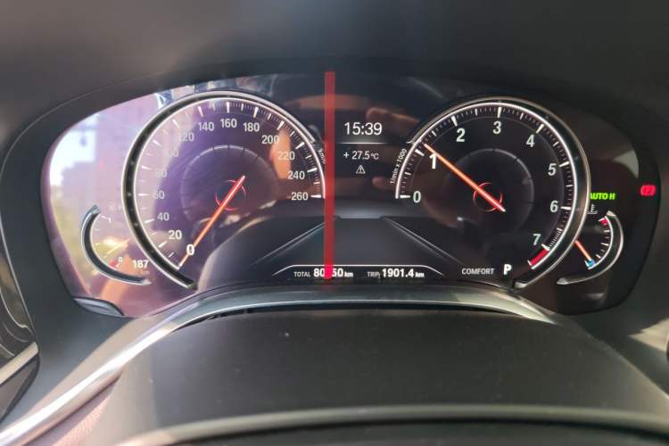 Used BMW 7 Series 2016 740Li Luxury Edition Odometer Close Up
