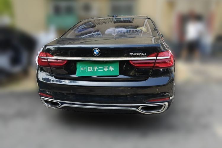 Used BMW 7 Series  Rear