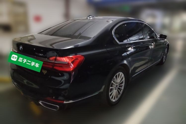 Used BMW 7 Series  Rear Right 45 Deg