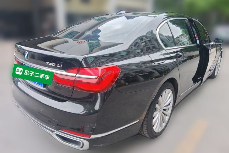 Used BMW 7 Series 2016 740Li Luxury Edition Rear Right 45 Deg