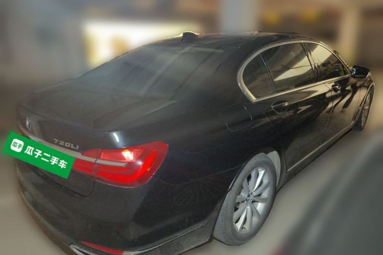 Used BMW 7 Series 2016 730Li Luxury Model Rear Right 45 Deg