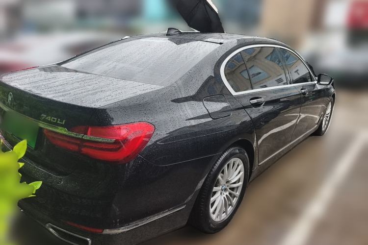 Used BMW 7 Series  Rear Right 45 Deg