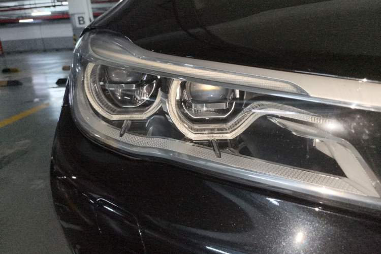 Used BMW 7 Series 2016 740Li Luxury Edition Right Front Headlight