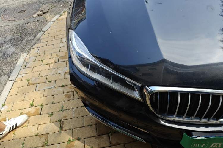 Used BMW 7 Series  Right Front Headlight