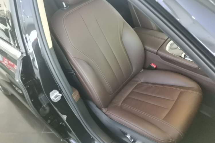 Used BMW 7 Series 2016 730Li Leading Model Right Front Seat