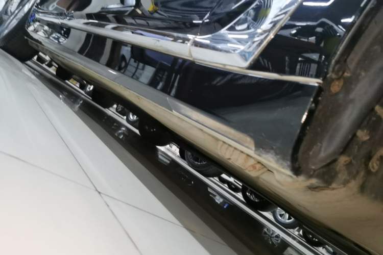 Used BMW 7 Series 2016 730Li Leading Model Right Side Sill