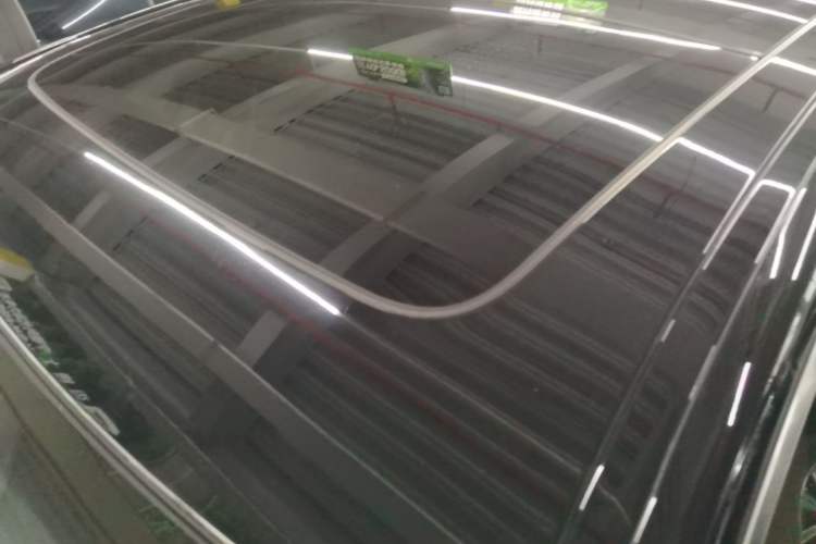Used BMW 7 Series 2016 730Li Leading Model Roof