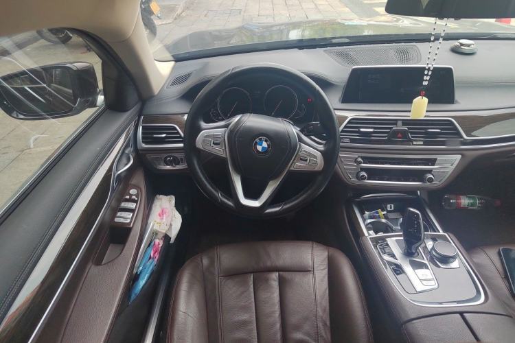 Used BMW 7 Series 2016 730Li Leading Model Steering Wheel