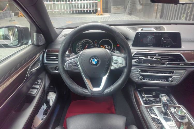 Used BMW 7 Series 2016 750Li xDrive Four-Seat Version Steering Wheel