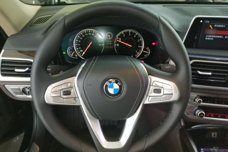 Used BMW 7 Series 2016 730Li Leading Model Steering Wheel
