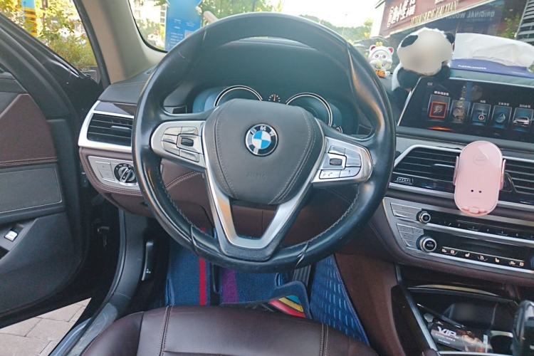 Used BMW 7 Series 2016 730Li Leading Model Steering Wheel