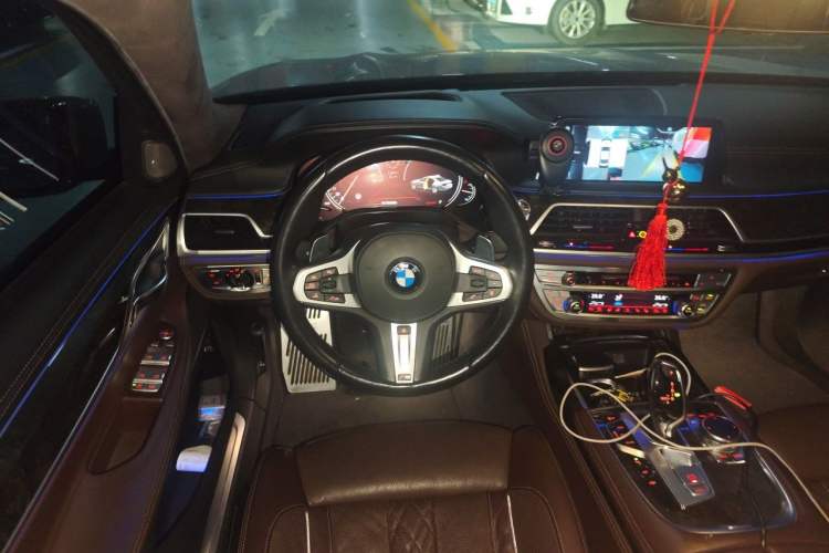 Used BMW 7 Series 2016 730Li Luxury Model Steering Wheel