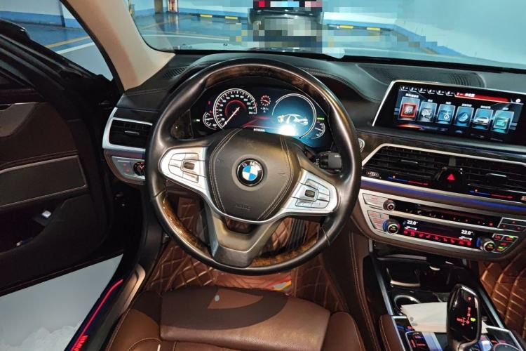 Used BMW 7 Series 2016 730Li Luxury Model Steering Wheel