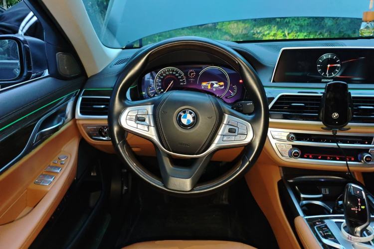 Used BMW 7 Series 2016 730Li Leading Model Steering Wheel