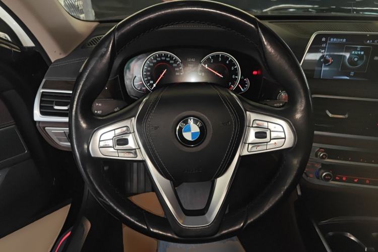 Used BMW 7 Series 2016 730Li Leading Model Steering Wheel