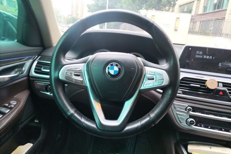 Used BMW 7 Series 2016 730Li Leading Model Steering Wheel