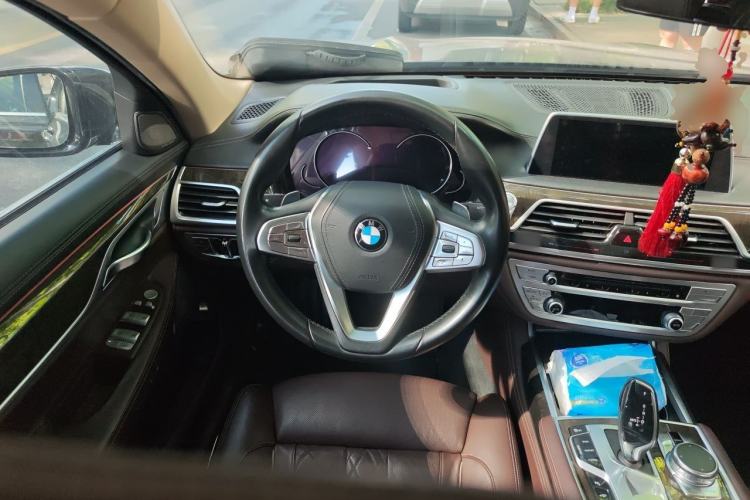 Used BMW 7 Series 2016 740Li Luxury Edition Steering Wheel
