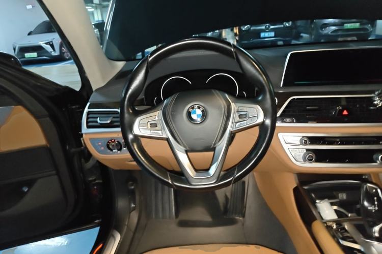 Used BMW 7 Series 2016 730Li Leading Model Steering Wheel
