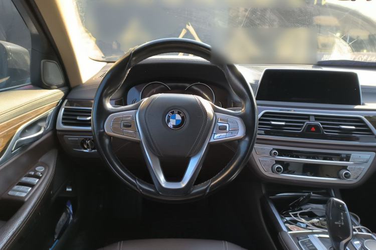 Used BMW 7 Series 2016 730Li Leading Model Steering Wheel