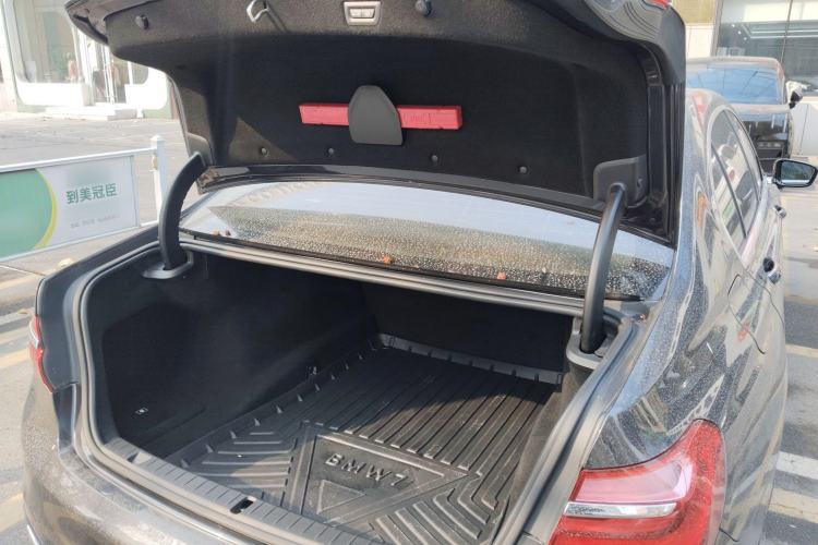 Used BMW 7 Series 2016 750Li xDrive Four-Seat Version Trunk